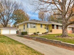 2309 Hillside Ave, West Des Moines, IA 50265