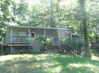 100 Liz Ln, Franklin, NC 28734