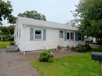 1st image of 7 Aspen Dr