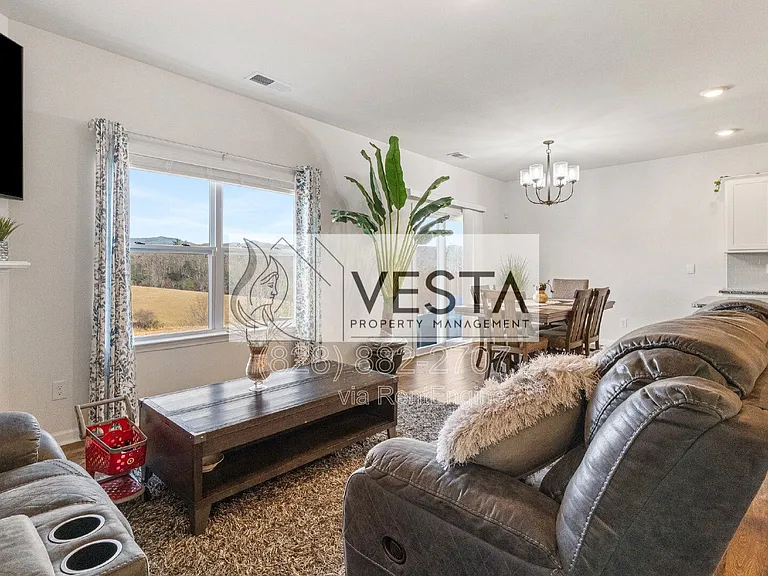240 Ridgeview Ln — Photo 13