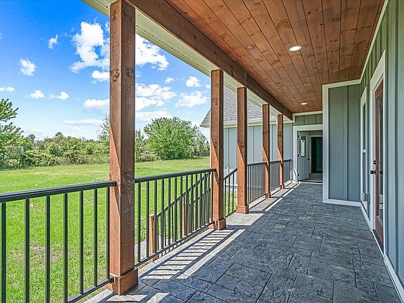 5th image of 126 Perry Creek Dr