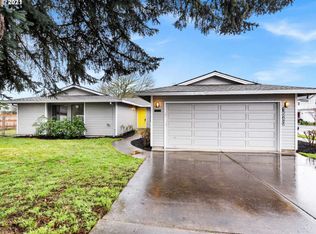 1540 NE Herrold Ct, Hillsboro, OR