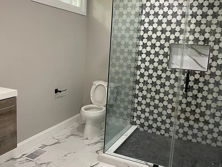 1256 S Lawrence St — Photo 21