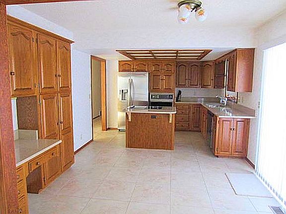 5th image of 4219 Toyon Dr