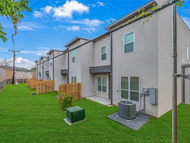 1533 Pine Ridge Dr #107 — Photo 25