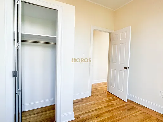 Rented by City Connections Realty | media 11