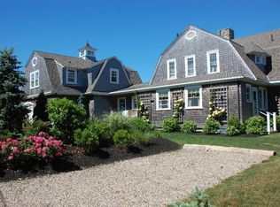 55 Gunning Point Ave, Falmouth, MA 02540