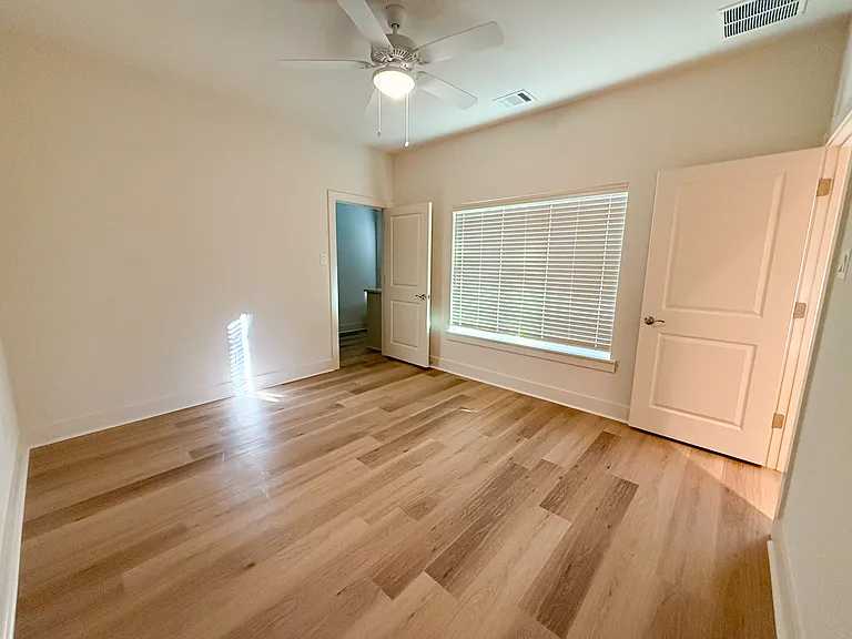 104 Kirkland St — Photo 11