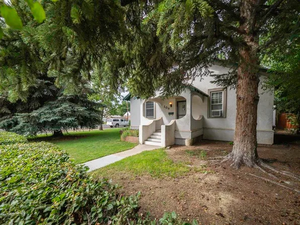 106 N Douglas St, Powell, WY 82435