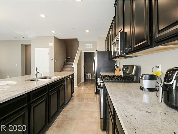4th image of 2715 Amazing Meadows Ave #1184
