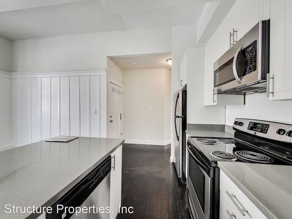 1st image of 191 Henry St