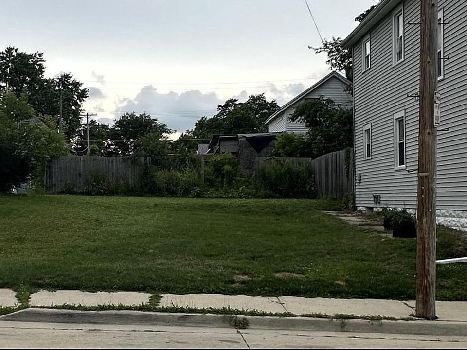 1st image of 1016 DAVIS PLACE