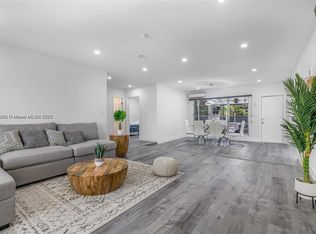 2718 Adams St, Hollywood, FL 33020