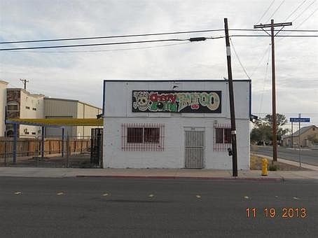 1st image of 300 E Barioni Blvd