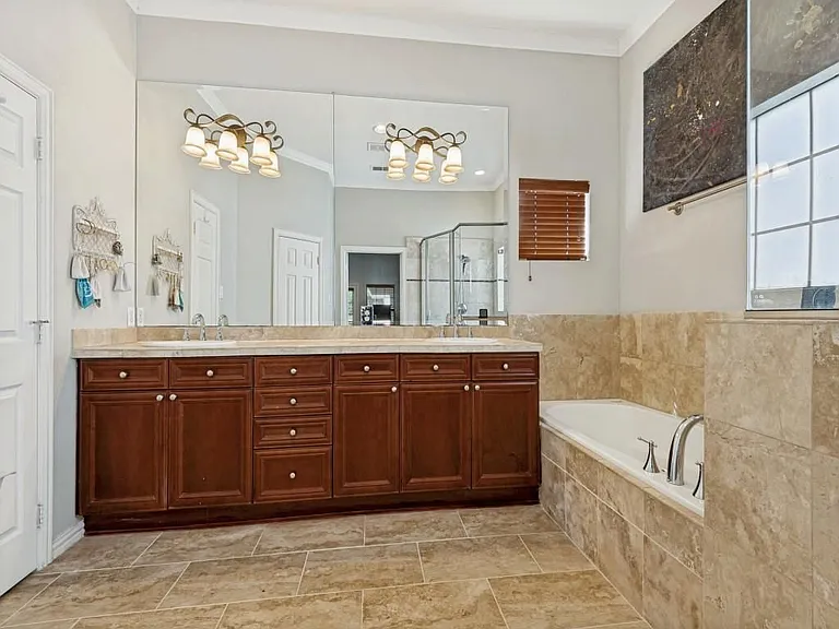 1018 Pavillion St #1 — Photo 7
