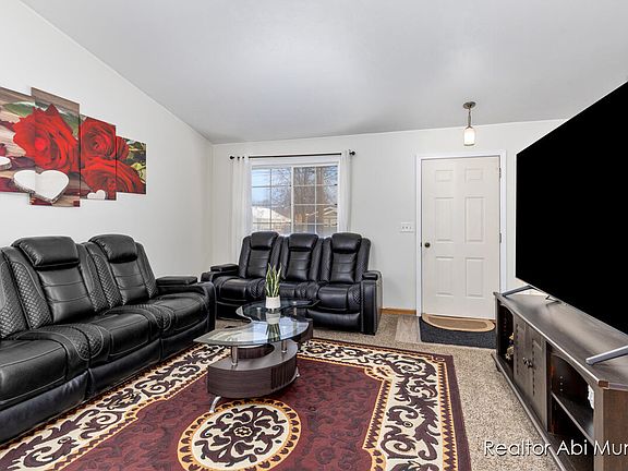 2nd image of 228 58th St SE