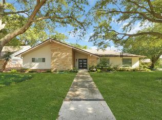 4302 Woodvalley Dr, Houston, TX 77096