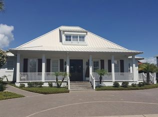 5 Flamingo Rd, Rockport, TX 78382