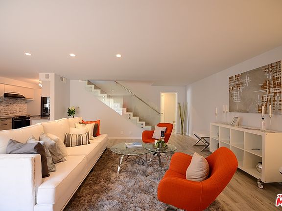 2nd image of 18525 Collins St APT A1