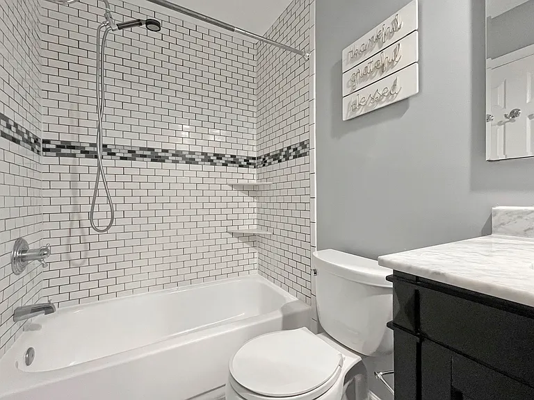 6623 Sky Blue Ct — Photo 17