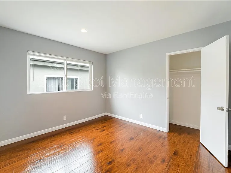 1711 Delaware Ave #5 — Photo 13