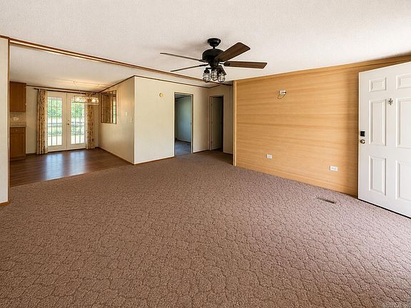4th image of 470 S Grant St #735