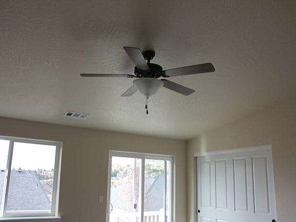 ceiling fan
