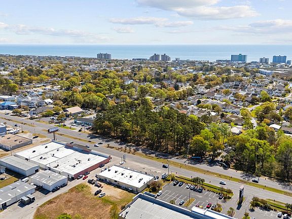 4th image of 2580 Highway 17 Business South