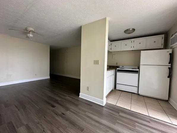 519 Riddle Rd, Cincinnati, OH