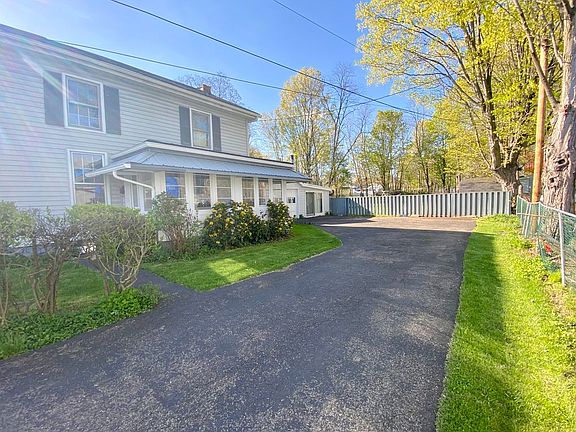 2nd image of 105 E William St