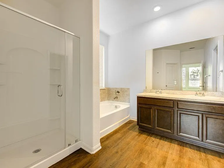 14469 Sugar Pines Dr — Photo 22