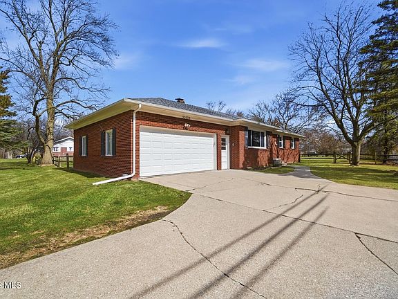 3rd image of 10106 Wyandot Pl