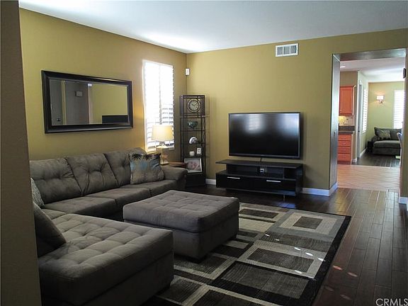 3rd image of 1515 N Elderberry Ct