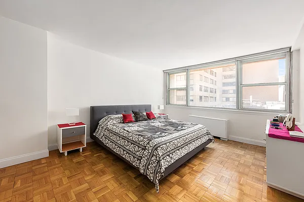 Sold by Compass | media 10