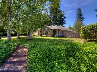 18229 S Arnett Dr, Oregon City, OR 97045