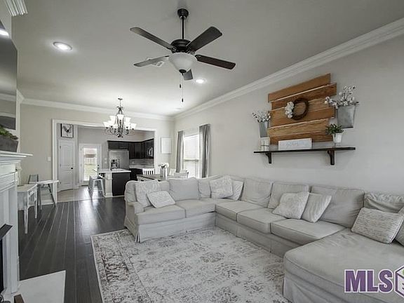 3rd image of 42318 Lakestone Dr