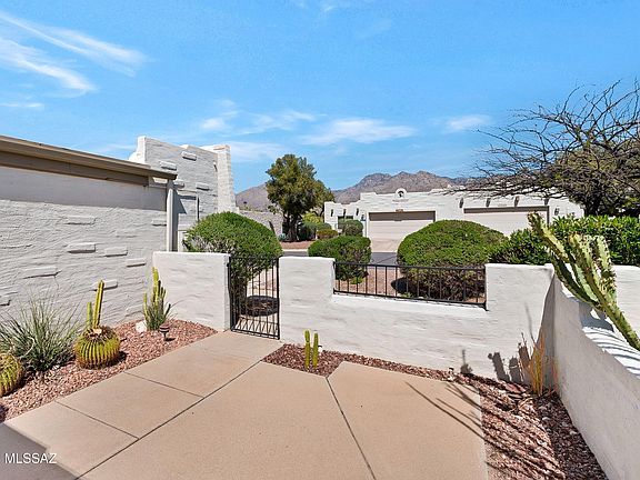 3rd image of 7408 E Wandering Rd