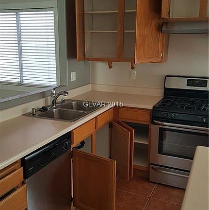3rd image of 7905 Lovely Pine Pl
