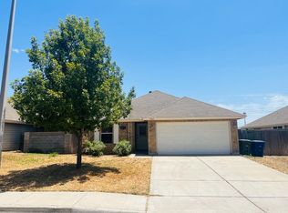 1909 Stone Field Ln, Laredo, TX 78045