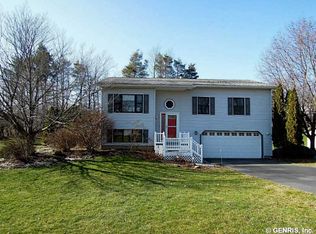 5275 Lincoln Rd, Ontario, NY 14519