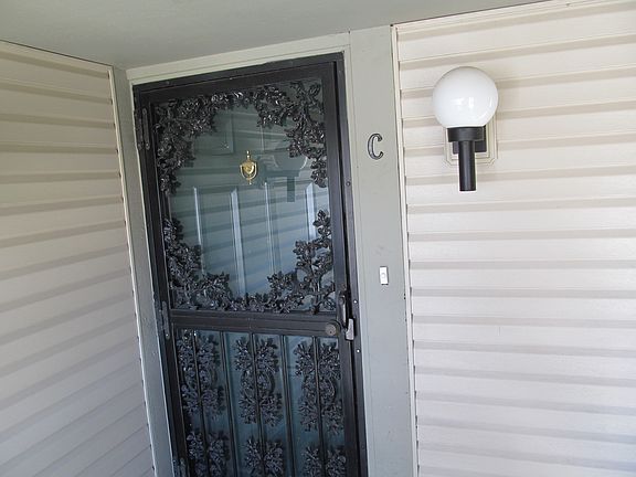 4th image of 2879 Eagles Crest Cir APT C