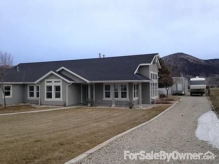 Front, 2nd Driveway to Shop & RV Parking