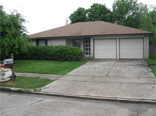 9746 Shell Rock Rd, La Porte, TX 77571