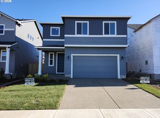 2817 NE Claire Rd #208, Estacada, OR 97023