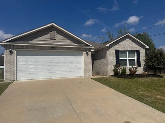 3rd image of 6400 Amalie Dr