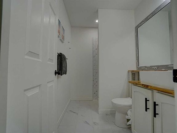 5th image of 1080C N Cougar Creek Dr #209