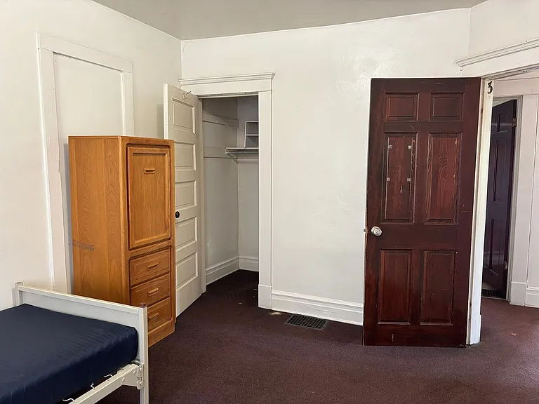 524 S Forest Ave — Photo 19