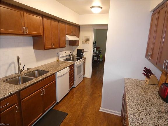 5th image of 5201 Cobble Hill Rd