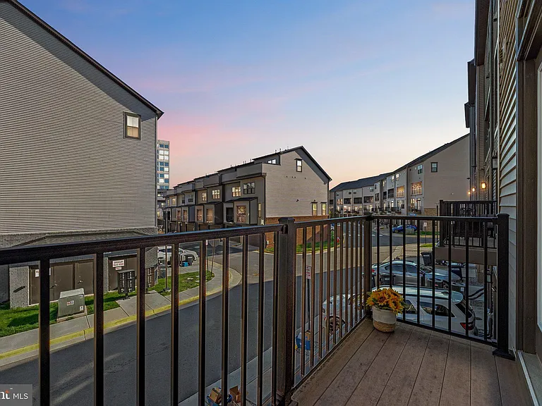13270 Woodland Park Rd #3J — Photo 24
