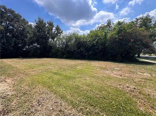 1813 Mehle St, Arabi, LA 70032